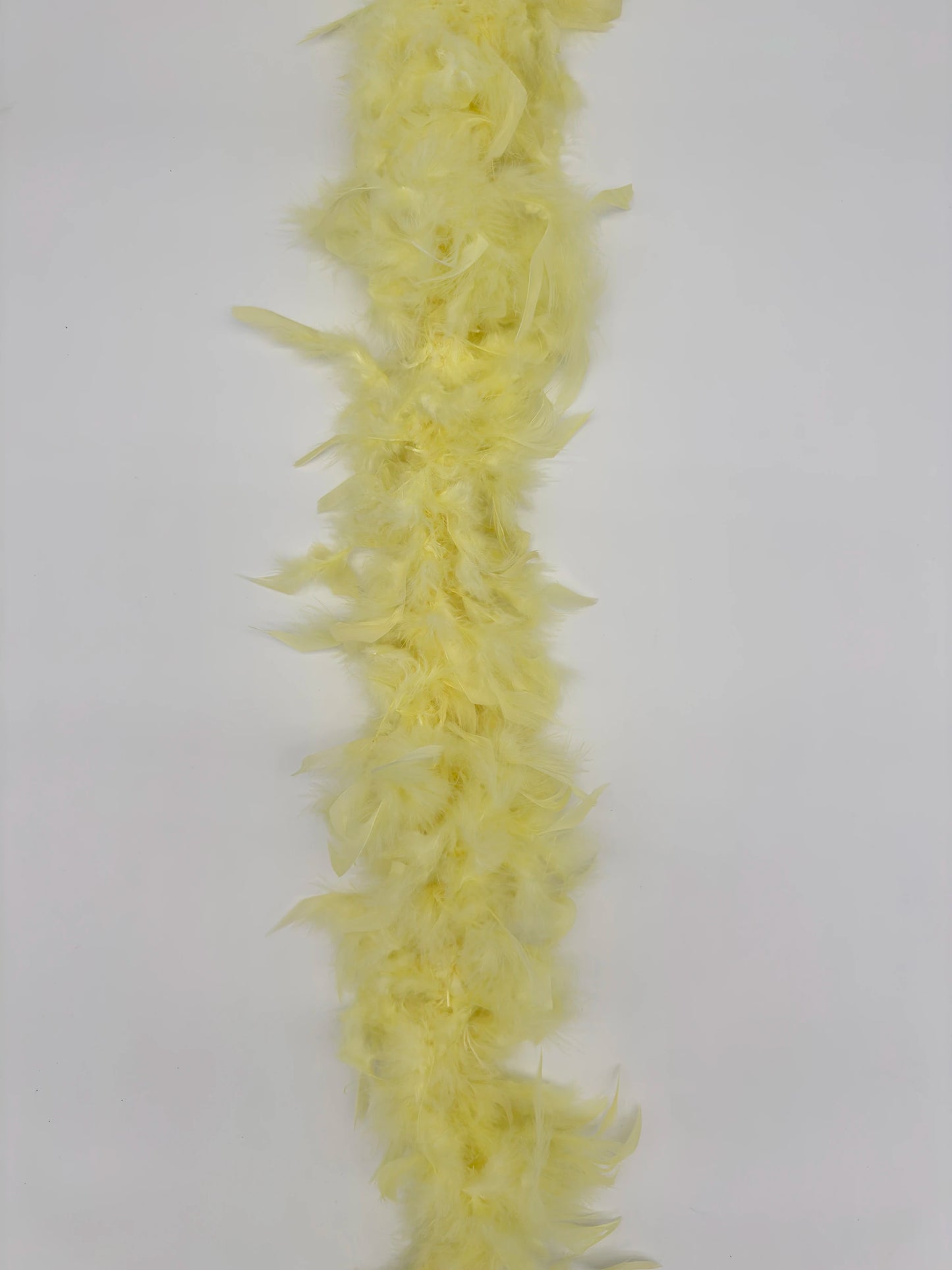 Boa 55g 180cm amarillo claro