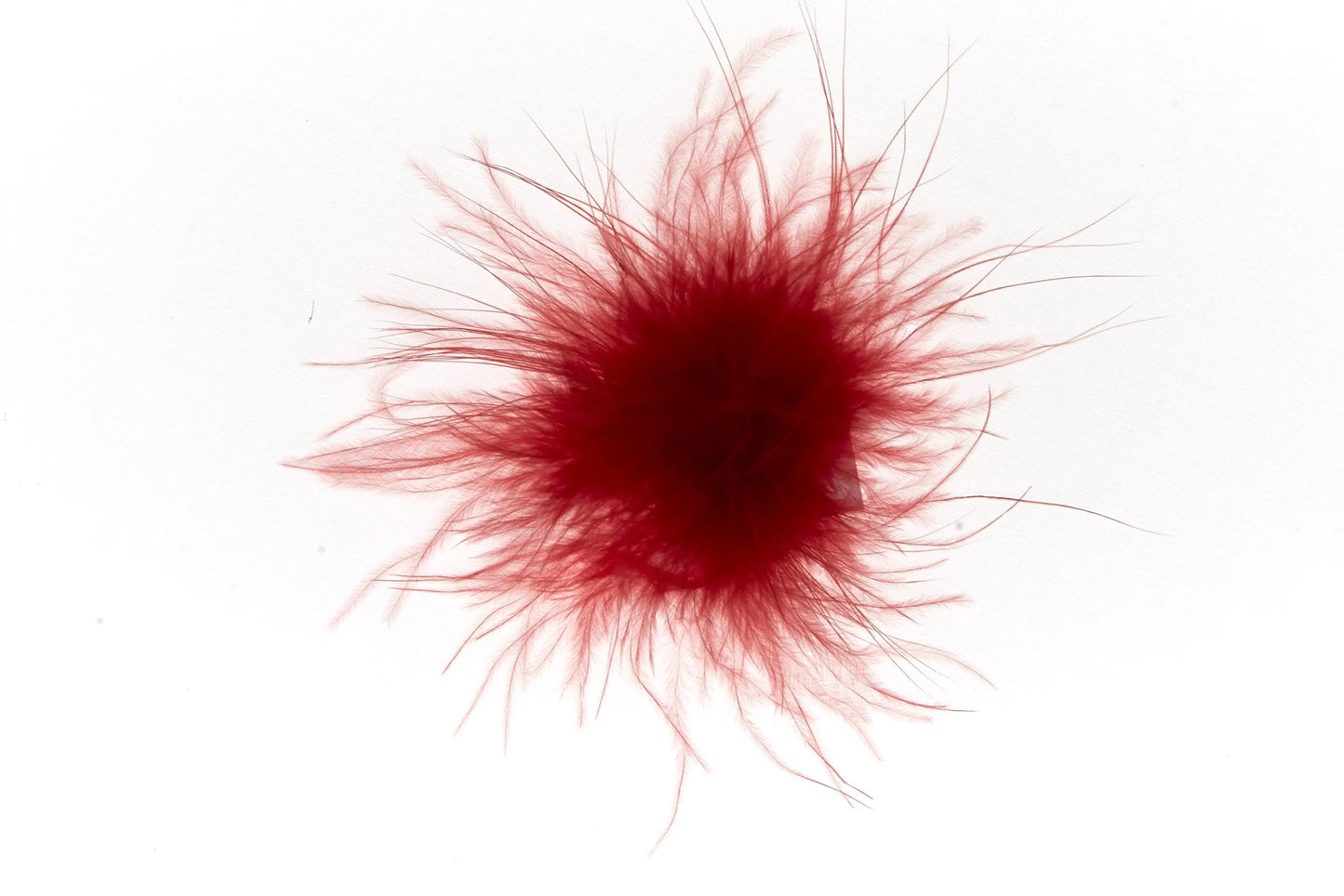 Pompon con etiqueta rojo tomate 3cm
