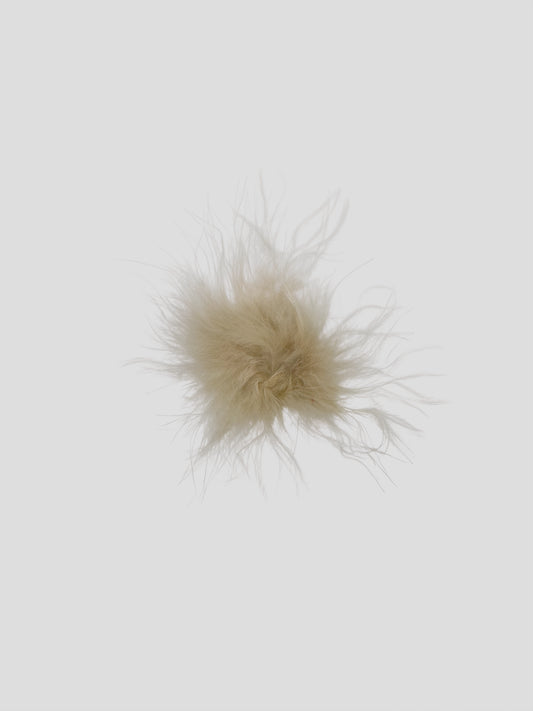 Pompon met stickertje ecru 3cm